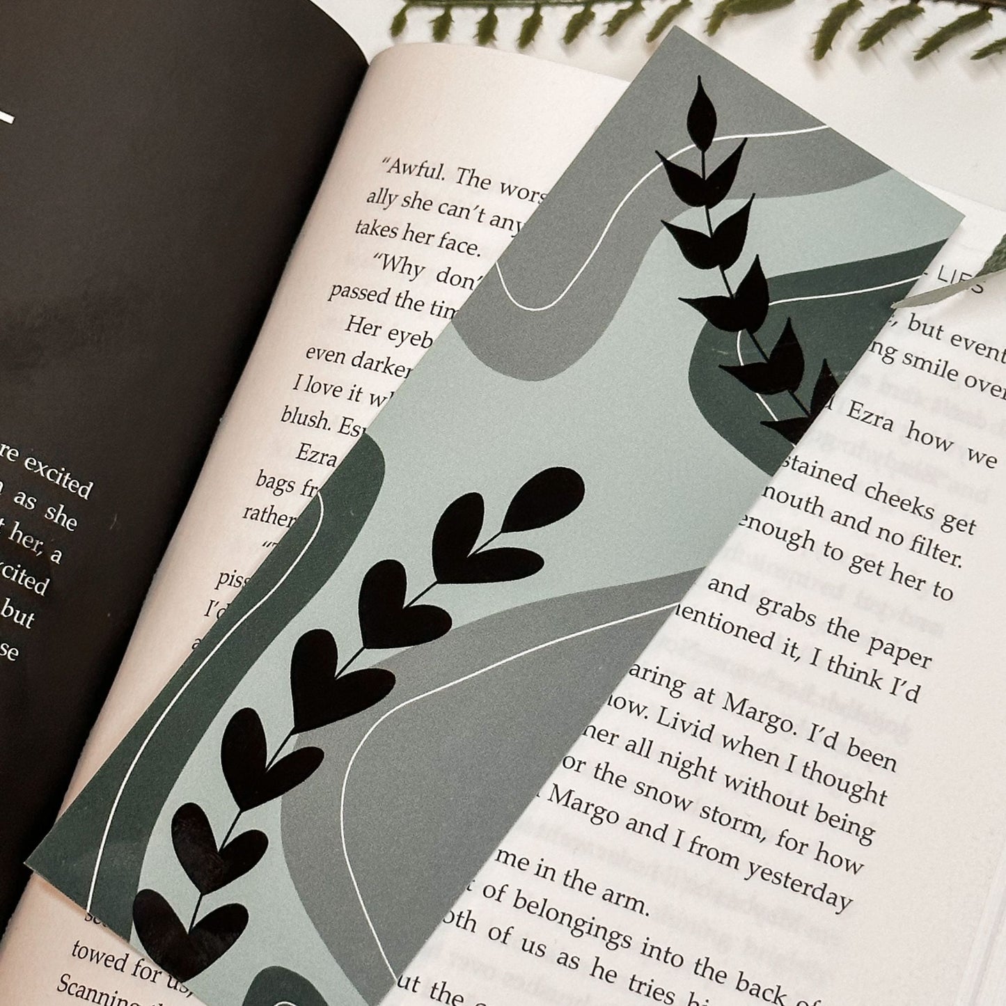 Green Abstract Bookmark